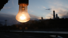 Киев на грани: жителей домов без света могут временно переселить