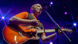 «Пропасть между эпохами»: «Братья Грим» о том, как поменялась жизнь со времен их первого альбома