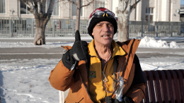 В Волгоград приехал бразильский путешественник-скейтбордист