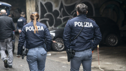 Торчащая рука: пропавшую женщину нашли убитой на работе мужа