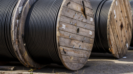 Грабеж на охраняемом объекте: с военной базы Британии вывезли 55 тонн медного кабеля