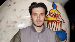 «Сопли от-кутюр»: психолог дала оценку жалобам Бруклина Бекхэма на родителей