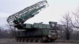 ЗРК «Бук-М3» сбил реактивные снаряды РСЗО HIMARS. Лучшее видео из зоны СВО