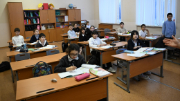 Российским школьникам могут сократить часы на изучение иностранных языков
