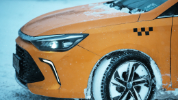 Установлена личность таксиста, увозившего пропавшего в Красноярске мальчика