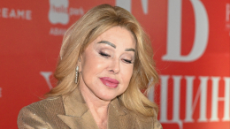 «Слово за слово — вызвала полицию»: Успенская устроила скандал в самолете