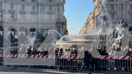 Врожденное стремление к красоте: как Валентино изменил мир высокой моды