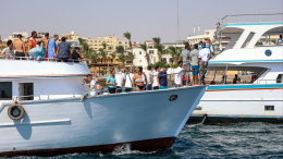 Паспорт ни при чем: как относятся к русским туристам за границей