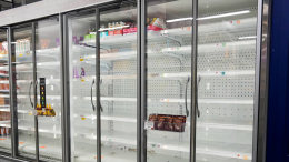 Американцы в панике опустошили полки магазинов в ожидании зимнего шторма