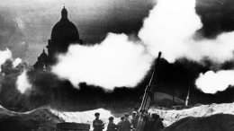 «К смерти привыкли»: блокада Ленинграда в воспоминаниях актеров советского кино