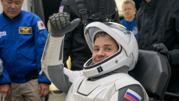 Эвакуированного с экипажем Crew-11 космонавта встретили в Звездном городке