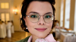 Брухунова поразила поклонников смелым пляжным образом