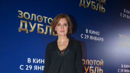 «Сейчас это большая редкость»: Ксения Алферова о работе в кино без мата