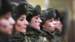 В Госдуме предложили снизить пенсионный возраст женщинам-военным