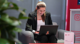 Более 110 услуг и сервисов запустили и модернизировали портале мэра Москвы за 2025 год