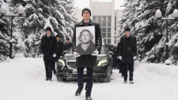 «Много лет не знали друг о друге»: внебрачная дочь Олейникова о времени с отцом