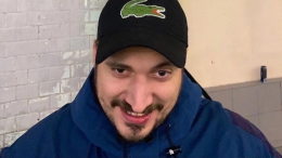 Вдова Паши Техника показала макет его будущего памятника