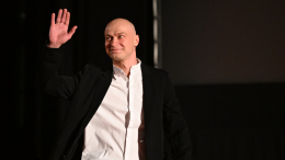 «Пушкина не боялась»: художница по костюмам — о работе над образом Юры Борисова