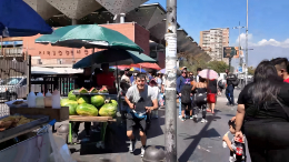 На журналистов РЕН ТВ напали в Сантьяго