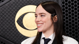 Билли Айлиш подогрела слухи о помолвке на «Грэмми-2026»