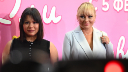 «Соседи по постели»: Дана Борисова рассказала о личной жизни дочери