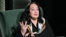 «Сама дура!» — Лариса Гузеева поругалась с интернет-пользователем в соцсетях