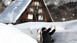 Количество осадков — рекордное: в Японии в результате снегопадов погибли 35 человек