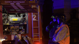 Девушка устроила поджог жилого дома и грозилась взорвать здание в Петербурге