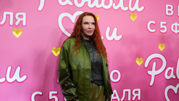 «Может, еще драму выдаст»: Эвелина Бледанс об актерской карьере Бузовой