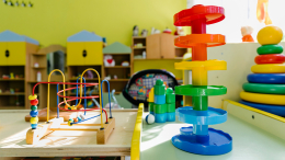 Мужчина с ножом ворвался в детский сад в Оренбургской области