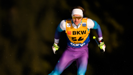 Российский лыжник Коростелев занял четвертое место в скиатлоне на Олимпиаде-2026