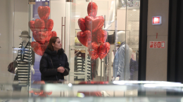 Названы подарки, которые могут разрушить отношения в День влюбленных