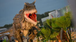 Москвичи увидят битву динозавров на День эволюции