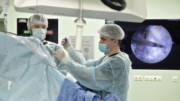 Врачи заново собрали череп сброшенной отцом с четвертого этажа девочки