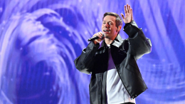 «Мне самому тяжело»: Стас Пьеха рассказал об абьюзе в отношениях