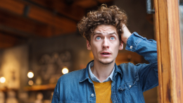 Высокое проклятие: модель ростом 195 см пугает мужчин на свиданиях