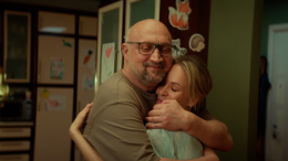 Романтическая комедия «Тюльпаны» выйдет в российский прокат к 8 Марта