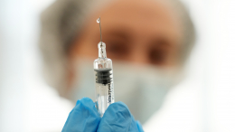 В России одобрена первая персонализированная мРНК-вакцина для терапии меланомы