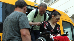 Должны миллионы: Цивин и Дрожжина до сих пор не возместили Марии Баталовой ущерб