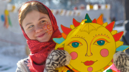 Масленица — 2026: как правильно гадать и делать заговоры на блинах