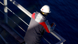 Вахтовый бум среди молодежи: что скрывается за красивыми роликами — и кто на этом зарабатывает