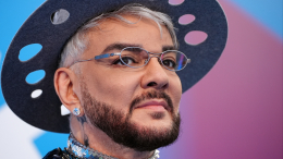 «Люблю, ценю и уважаю»: Филипп Киркоров публично признался в чувствах к своему директору