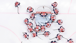 Вернуться как можно скорее: Федерация хоккея поддержала участие России в международных турнирах