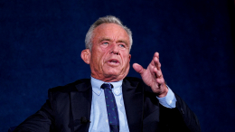 «Микробов не боюсь»: глава Минздрава США признался в употреблении кокаина с сидений унитазов