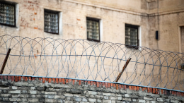 Двое мигрантов в Великобритании получили до 37 лет заключения за подготовку теракта против евреев