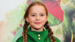 «Мордой скинул с табуретки»: Айнутдинова про бегемота из «Красавицы»