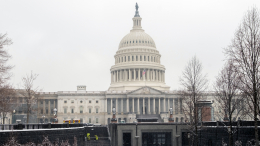 «Захватил мое сердце»: Белый дом опубликовал валентинки с Гренландией и Мадуро