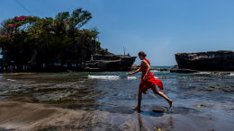 Посол РФ раскрыл реальное число россиян, проживающих на Бали