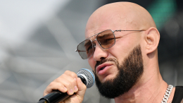 «Общаемся по детям»: Джиган не поздравил Самойлову с Днем всех влюбленных