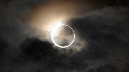 Обрученное с Луной: чего ждать от кольцевого солнечного затмения 17 февраля знакам зодиака